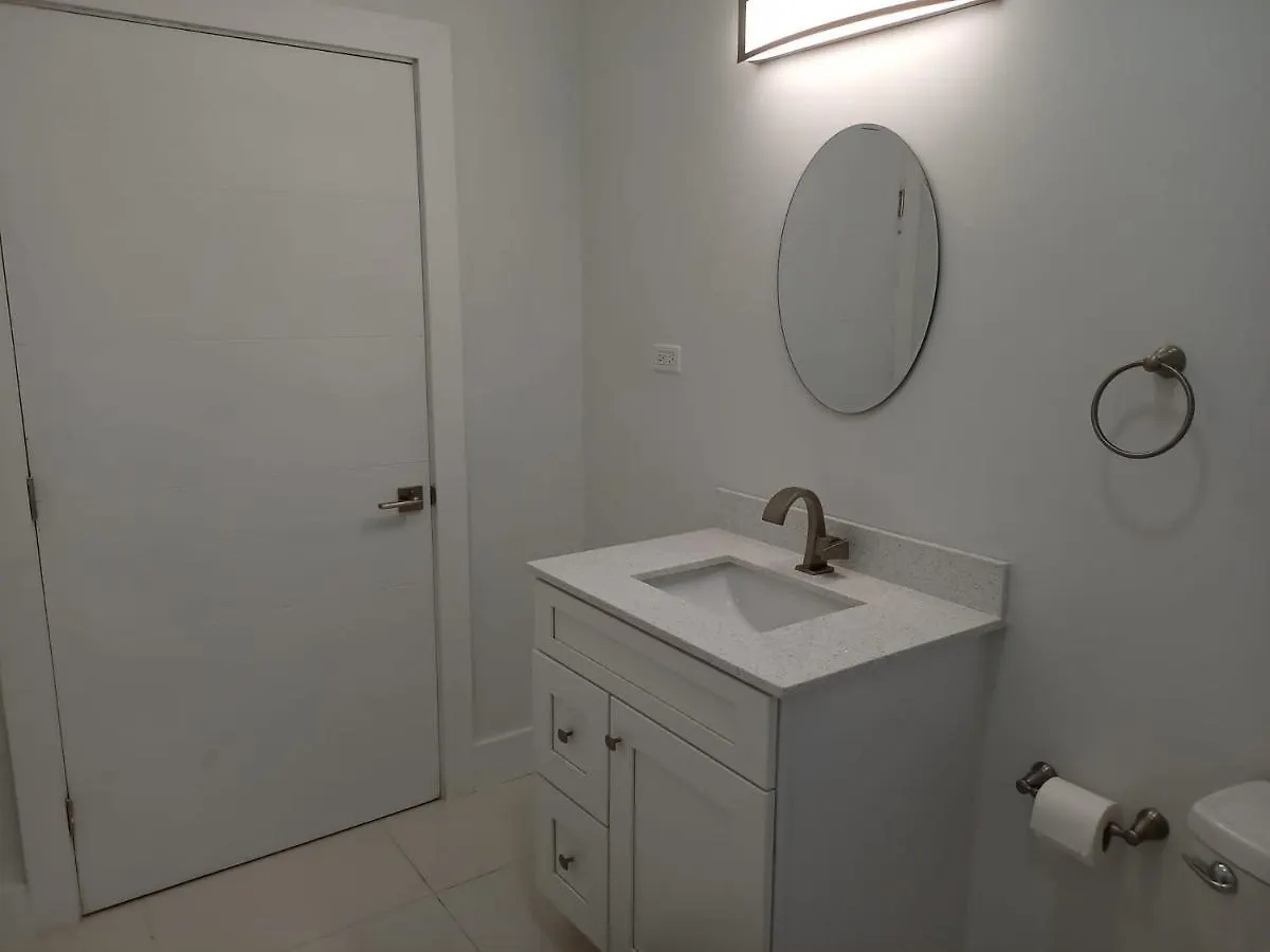 Luxury 2 Bedroom Rooftop Pool View Unit #3 Falmouth Villa