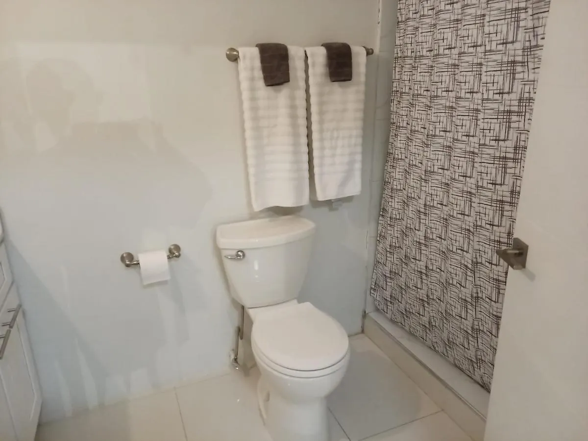 别墅 Luxury 2 Bedroom Rooftop Pool View Unit #3 法尔茅斯