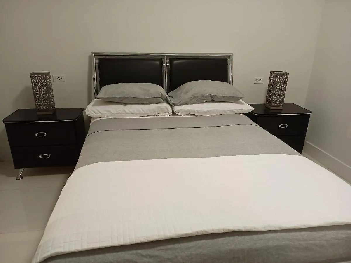 别墅 Luxury 2 Bedroom Rooftop Pool View Unit #3 法尔茅斯 牙买加